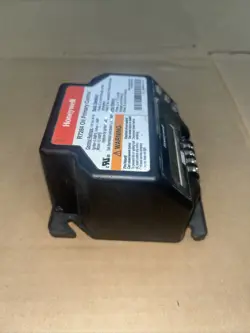 RESIDEO R7284U1004
