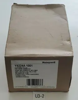 *NEW IN BOX* HONEYWELL Y8224A 1001 THERMOSTAT WITH TIMER 24VAC   WARRANTY!