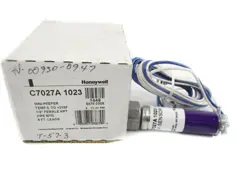 HONEYWELL C7027A1023 1/2