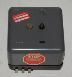 HONEYWELL RA890F1346 FLAME DETECTOR UNIT SAFEGUARD BURNER RELAY CONTROL MODULE