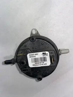 PRESSURE SWITCH ICP GAS FURNACE HONEYWELL IS20201-4001