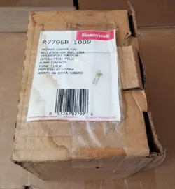 R7795B1009/ R7795 B1009