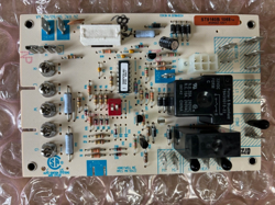 HONEYWELL ST9160B1068 FURNACE CONTROL CIRCUIT BOARD R45692-001