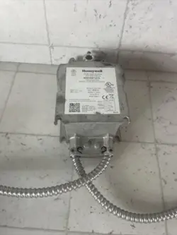 MS8104F1210 HONEYWELL SPRING RETURN ACTUATOR