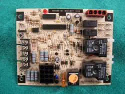 NEW LENNOX ARMSTRONG 103085-01 CONTROL BOARD HONEYWELL 1012-977 1012-83-9673A