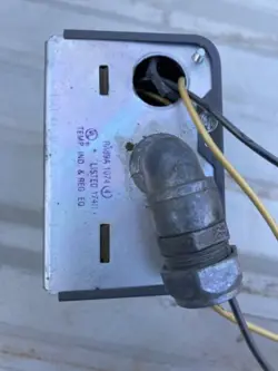 MOTORS