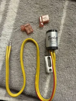 BECKETT BRAND 7006U, PART# 5963001 PLUG/SOCKET HONEYWELL# C554A. PLUG ONLY!!