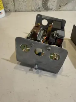 RELAY L8148E