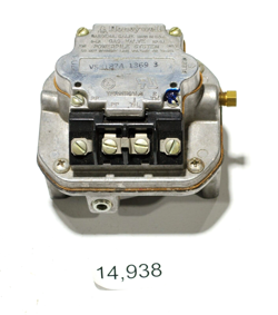 HONEYWELL VS8187A1369 GAS VALVE