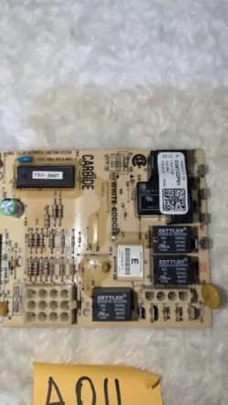 HONEYWELL 1068-400 GOODMAN AMANA CONTROL CIRCUIT BOARD PCBAG123 USED
