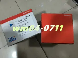 1PC BRAND NEW IN BOX HONEYWELL ON-OFF PRIMARY CONTROL WITH PREPURGE RM7895A1014