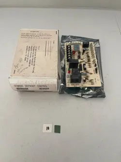 OEM HONEYWELL LENNOX 1084-851 1084-83-8511A DEFROST CONTROL BOARD