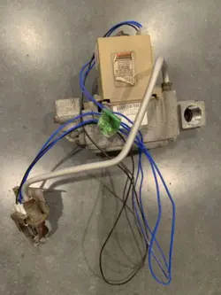 Q3400A1024 IGNITER/ROD