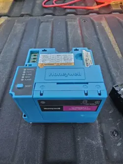 AMPLIFIER AND