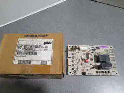 ST9160B 1076 WHITE-RODGERS FURNACE BOARD BY HONEYWELL ST9160B1076 NEW OEM FREE
