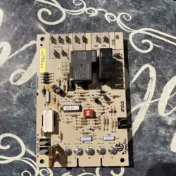 HONEYWELL ST9160B1084 FURNACE CONTROL CIRCUIT BOARD 1014460 #G11