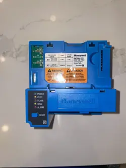 HONEYWELL RM7845A1001 ON-OFF BURNER CONTROL