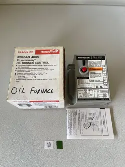 NEW HONEYWELL R8184G4009 PROTECTORELAY OIL BURNER CONTROL