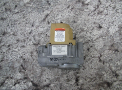 624586 VR8205M2443