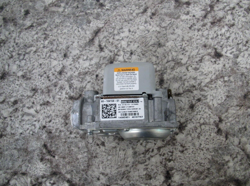 RHEEM HONEYWELL 60-104158-01 VR8215T1247 FURNACE GAS VALVE USED FREE SHIPPING