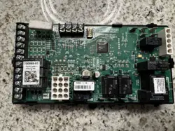 LENNOX 100869-01 FURNACE CONTROL CIRCUIT BOARD HONEYWELL S9220E1000 SURELIGHT