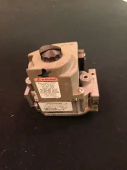 HONEYWELL  624646 VR8205S2288  HVAC FURNACE GAS VALVE