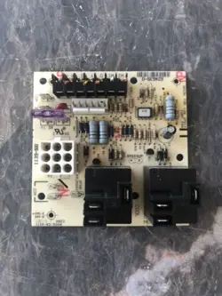HONEYWELL DEFROST CONTROL BOARD 1139-83-500A