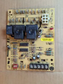 CONTROL BOARD HQ1011179HW