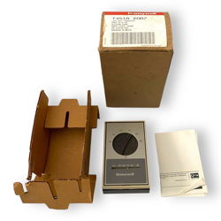 BRAND NEW HONEYWELL T451A 2007 LINE VOLT THERMOSTAT NOS