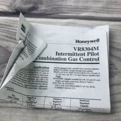 HONEYWELL VR8304 M 4507 DUAL VALVE INTERMITTENT PILOT COMBINATION GAS CONTROL