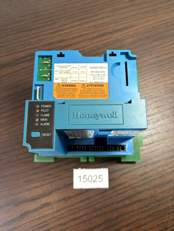 R7140L1009 BURNER CONTROL
