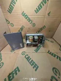 HONEYWELL L8148A 1017 AQUASTAT