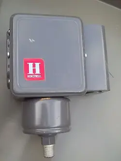 NEW HONEYWELL PRESSURETROL PRESSURE CONTROL , L91A 1037 2