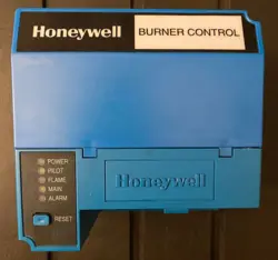 BURNER CONTROL USED