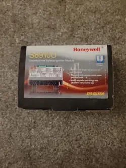HONEYWELL S8910U 1000 HOT SURFACE IGNITION MODULE