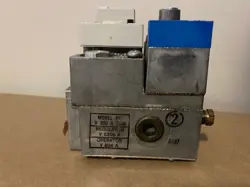 HONEYWELL V800A1088 SINGLE VALVE STANDING PILOT COMBINATION GAS CONTROL