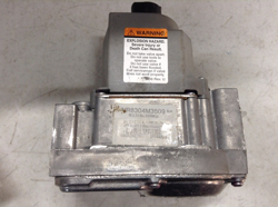 OEM VR8304M3509 GAS VALVE NATURAL INTERMITTENT PILOT 24V 60HZ