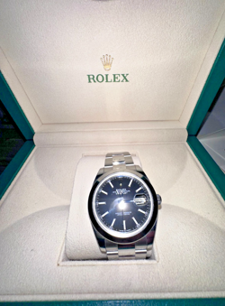 AUTO BLACK DIAL