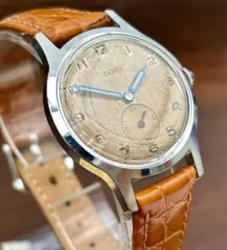 STYLE MECHANICAL WATCH
