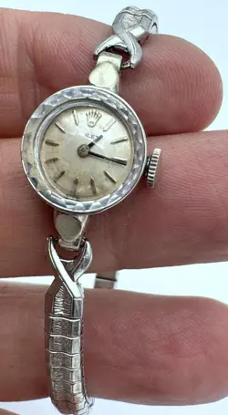 LADIES 1960'S ROLEX 14K SOLID WHITE GOLD CASE ORIGINAL DIAL MANUAL WIND RUNS