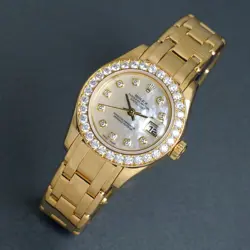 YELLOW GOLD MOP