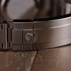 ROLEX SUBMARINER 126610LV