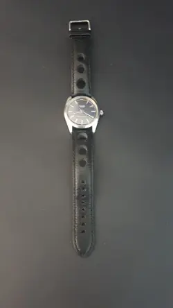 MIDNIGHT BLUE DIAL