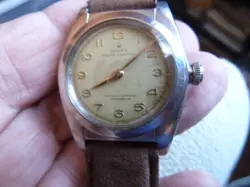 WRISTWATCH.