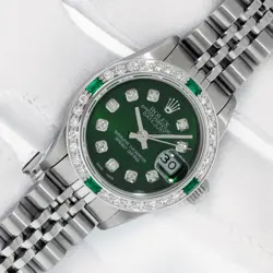 WATCH WITH GREEN