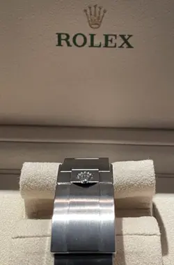 WHITE 42MM