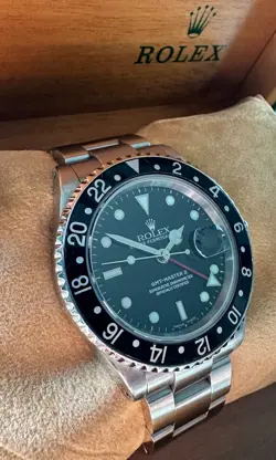 ROLEX GMT-MASTER II 16710 OYSTER BRACELET WITH BLACK BEZEL