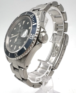 WATCH W/