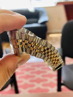 WATCH 36 MM