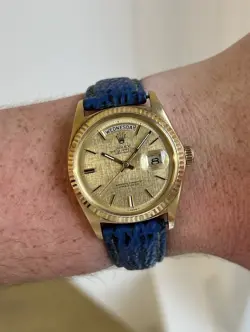 DATE 'LINEN DIAL'